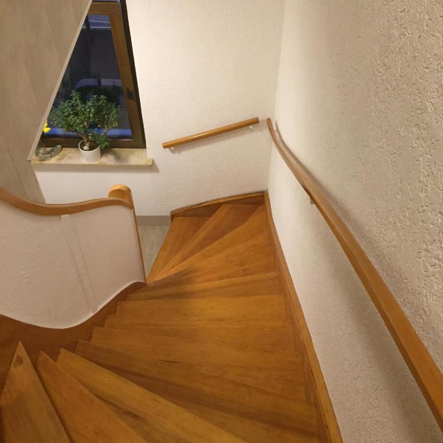 BRE Unter Dem Dach Mit Parkplatz 아파트 외부 사진